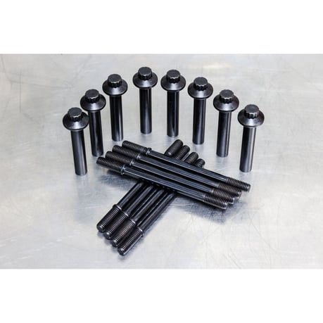 S&S. M8 head bolt & stud kit Kannen pultti- ja tappisarja